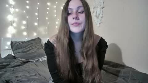 emma_just online show from 09/30/25, 04:34