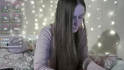 emma_just online show from 12/20/25, 07:48