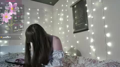 emma_just online show from 04/18/26, 07:07