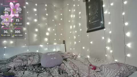 emma_just online show from 04/19/26, 08:35