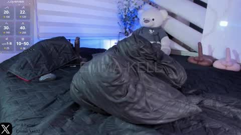 Snapshot of emma_kell chatting on 10/06/25, 02:31 Emma online show from 10/06/25, 02:31