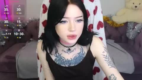 emma_kirks online show from 12/23/25, 10:35