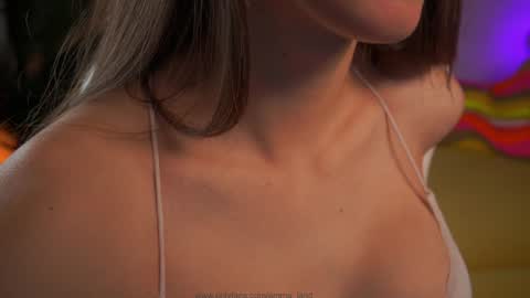    online show from 12/18/25, 07:20