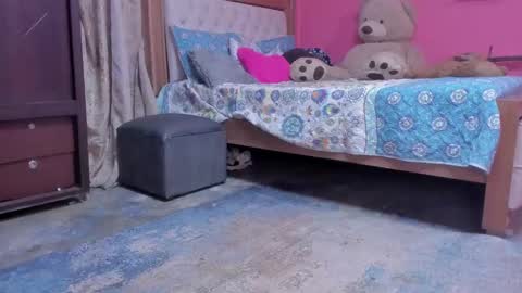 whises lits        online show from 02/11/25, 11:32