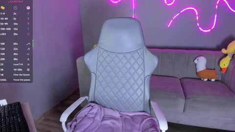 Emma online show from 05/22/26, 08:32