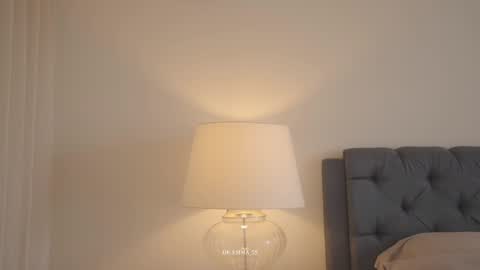 emma_lu1 online show from 11/30/25, 03:38