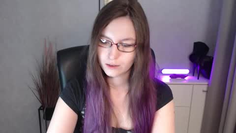 emma online show from 11/22/25, 07:29