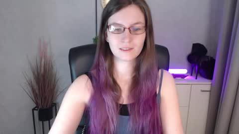 emma online show from 11/27/25, 06:37