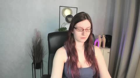 emma online show from 05/05/26, 05:37