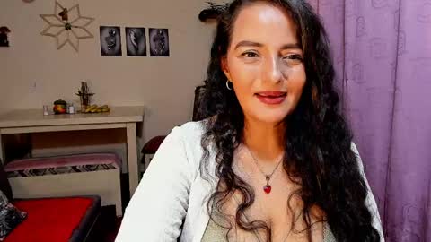  emma luxy online show from 04/09/26, 06:19