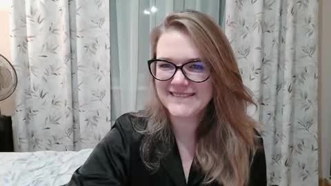 Snapshot of emma_misty_ chatting on 12/02/25, 06:03 emma_misty_ online show from 12/02/25, 06:03