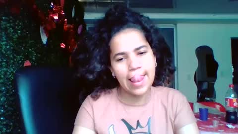 Snapshot of emma_morgan_1 chatting on 09/21/25, 10:11 EMMA online show from 09/21/25, 10:11