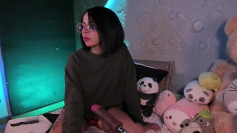     online show from 02/18/25, 10:16