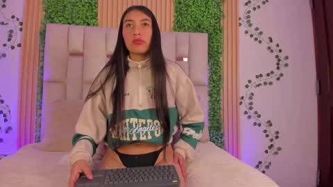 Emma online show from 02/04/26, 03:51