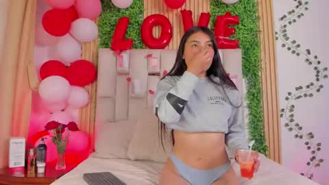 Emma online show from 02/19/26, 07:32