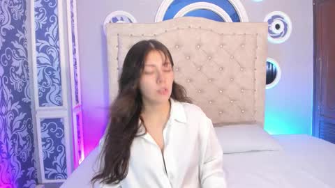 EMMA  online show from 03/23/26, 12:09