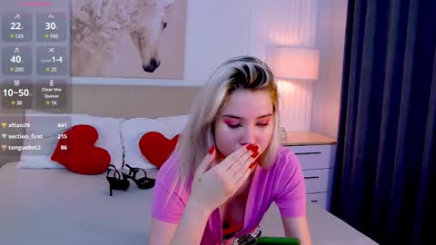 Emma online show from 03/03/25, 07:10