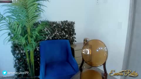 Emma online show from 03/03/25, 04:03