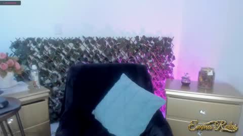 Emma online show from 03/12/25, 12:57