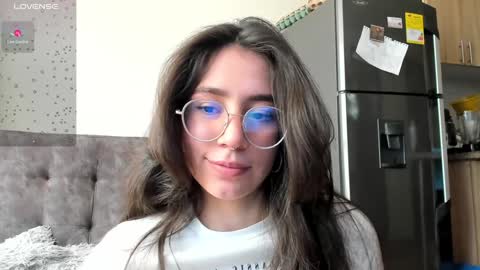 Emma online show from 12/12/24, 06:21