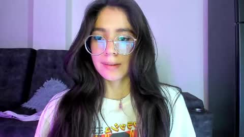 Emma online show from 03/01/25, 04:04