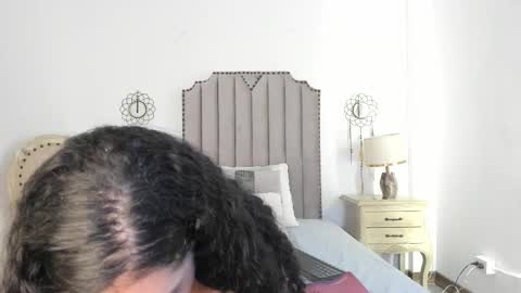 emma scott 7 online show from 11/05/25, 03:28