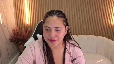 Emma online show from 09/13/25, 02:28