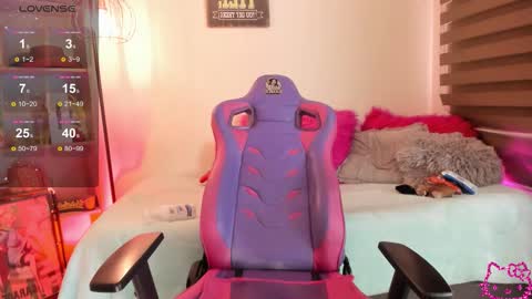 EMMA  online show from 02/11/26, 01:16