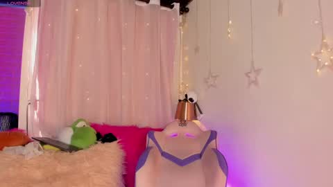 EMMA  online show from 01/23/25, 06:56