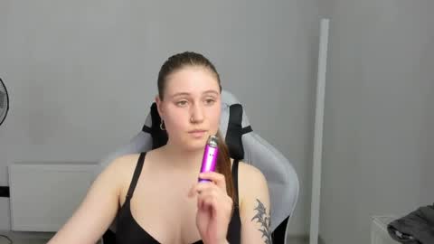 Emma online show from 06/15/26, 12:18