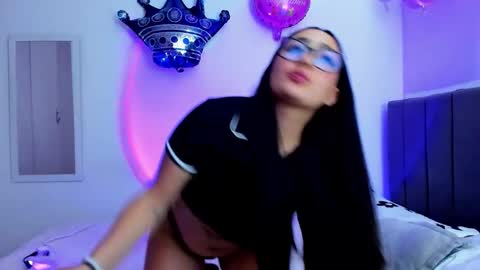 Emma online show from 01/08/26, 01:19