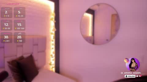 emma_woods__ online show from 12/05/24, 12:22