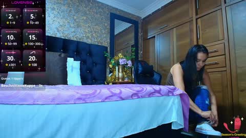 Emma online show from 02/05/25, 01:47