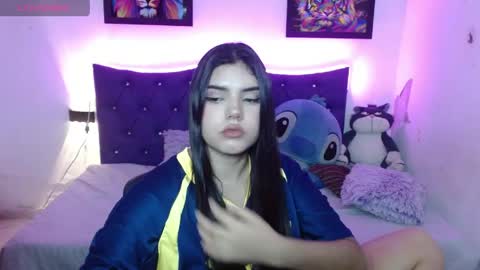 emma online show from 04/19/26, 03:28