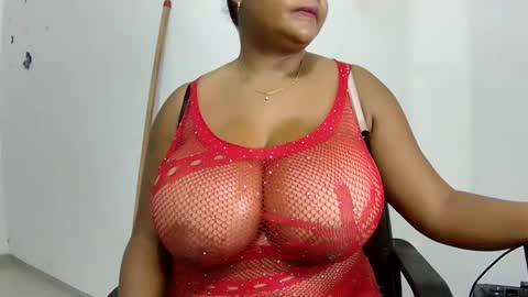 Snapshot of emmaa_5 chatting on 01/26/25, 05:02 emma 5 online show from 01/26/25, 05:02