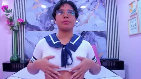 Emma  online show from 10/09/25, 02:53