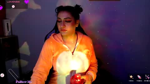 modelo independente online show from 03/09/25, 03:11