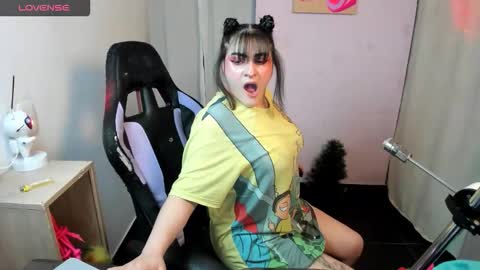 modelo independente online show from 11/27/25, 02:46