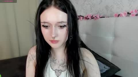 emmablissa online show from 06/04/26, 01:22