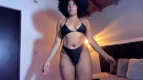 Snapshot of emmabrantt chatting on 05/03/26, 01:22 Emma Brant online show from 05/03/26, 01:22