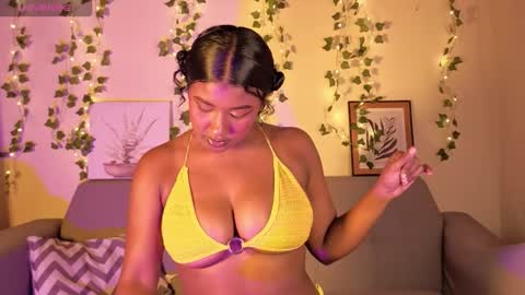 Emma online show from 10/28/25, 01:53