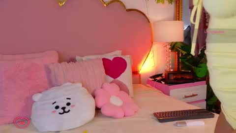 Welcome Im yosein  Your love is my passion activate it with your tips and enjoy with me online show from 01/09/26, 11:06