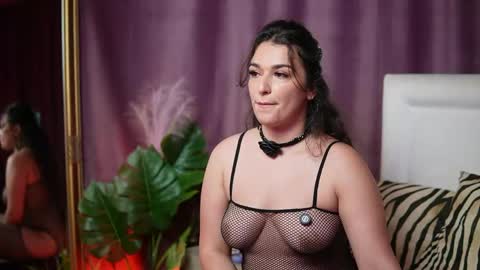  Emma  online show from 05/25/26, 07:31