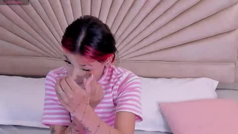           online show from 12/19/25, 12:12