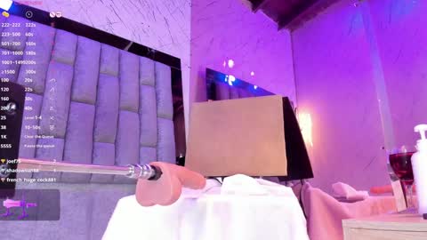 Snapshot of emmaduque chatting on 12/15/24, 11:20 Emma Duque online show from 12/15/24, 11:20