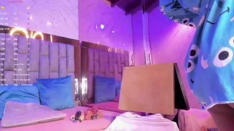 Snapshot of emmaduque chatting on 02/16/25, 05:59 Emma Duque online show from 02/16/25, 05:59