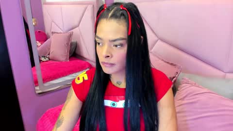 Snapshot of emmaebony_ chatting on 06/02/26, 12:29 emmaebony_ online show from 06/02/26, 12:29