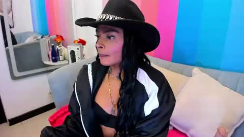 Snapshot of emmaebony_ chatting on 07/22/26, 11:02 emmaebony_ online show from 07/22/26, 11:02