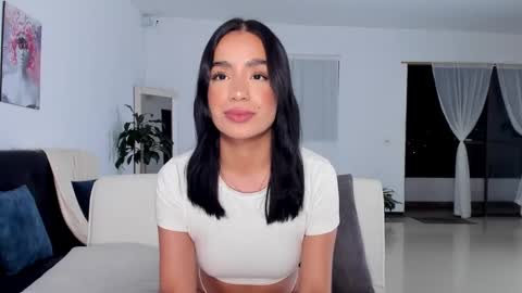 valentina online show from 01/14/25, 03:53