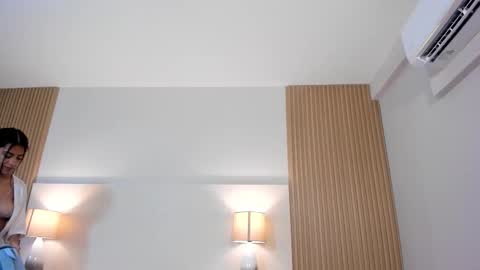 emmaespencer  online show from 02/21/26, 11:11